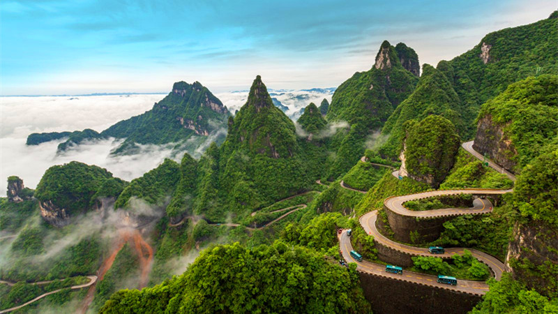 Heaven-linking Avenue of Tianmen Mt.jpg