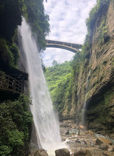 Yunlong Seam1.jpg