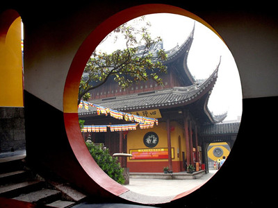 Jade Buddha Temple in Shanghai.jpg