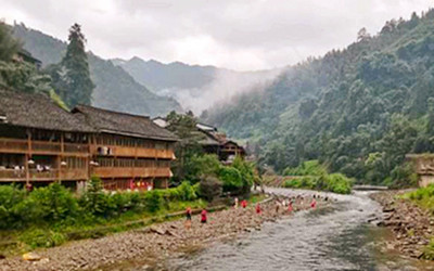 Huanglong Yao Village guide.jpg