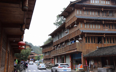 Huanglong Yao Village tour.jpg