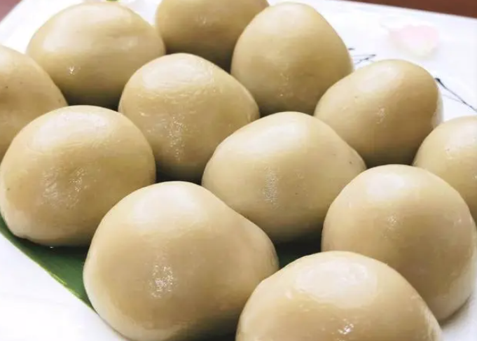 Yanhe glutinous rice stuffed bun.png