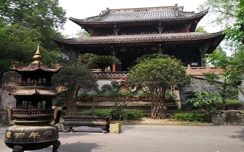 Qingyang Taoist Temple.jpg