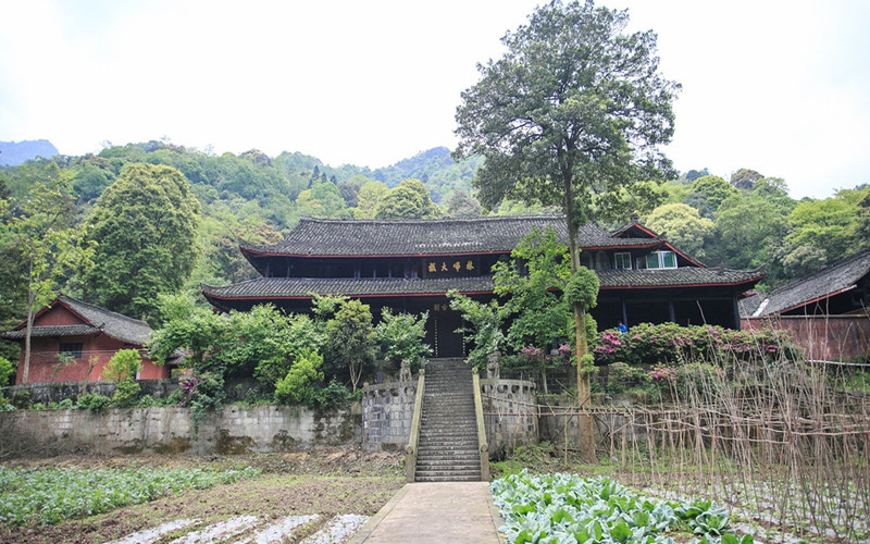 Zhongfeng Temple.jpg