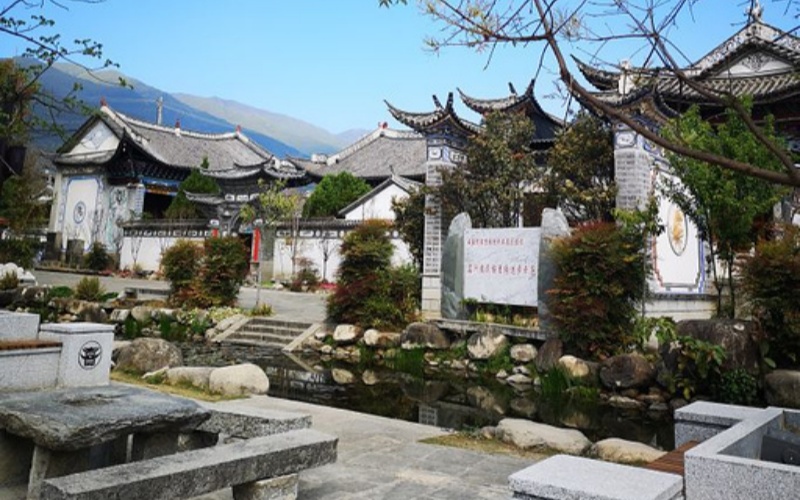 Xizhou Ancient Village1.jpg