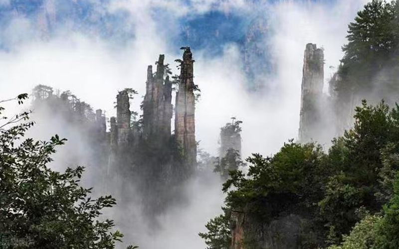 Imperial Writing Brush Peak in Tianzi Mountain