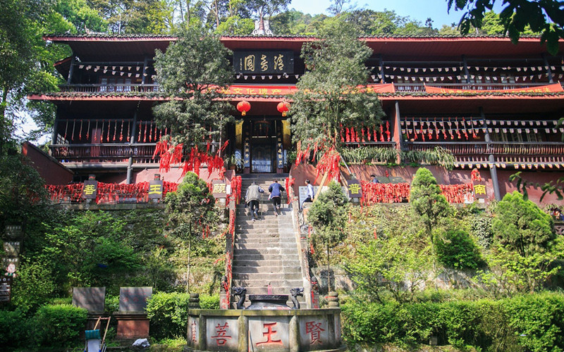 Qingyin Pavilion in Mt Emei